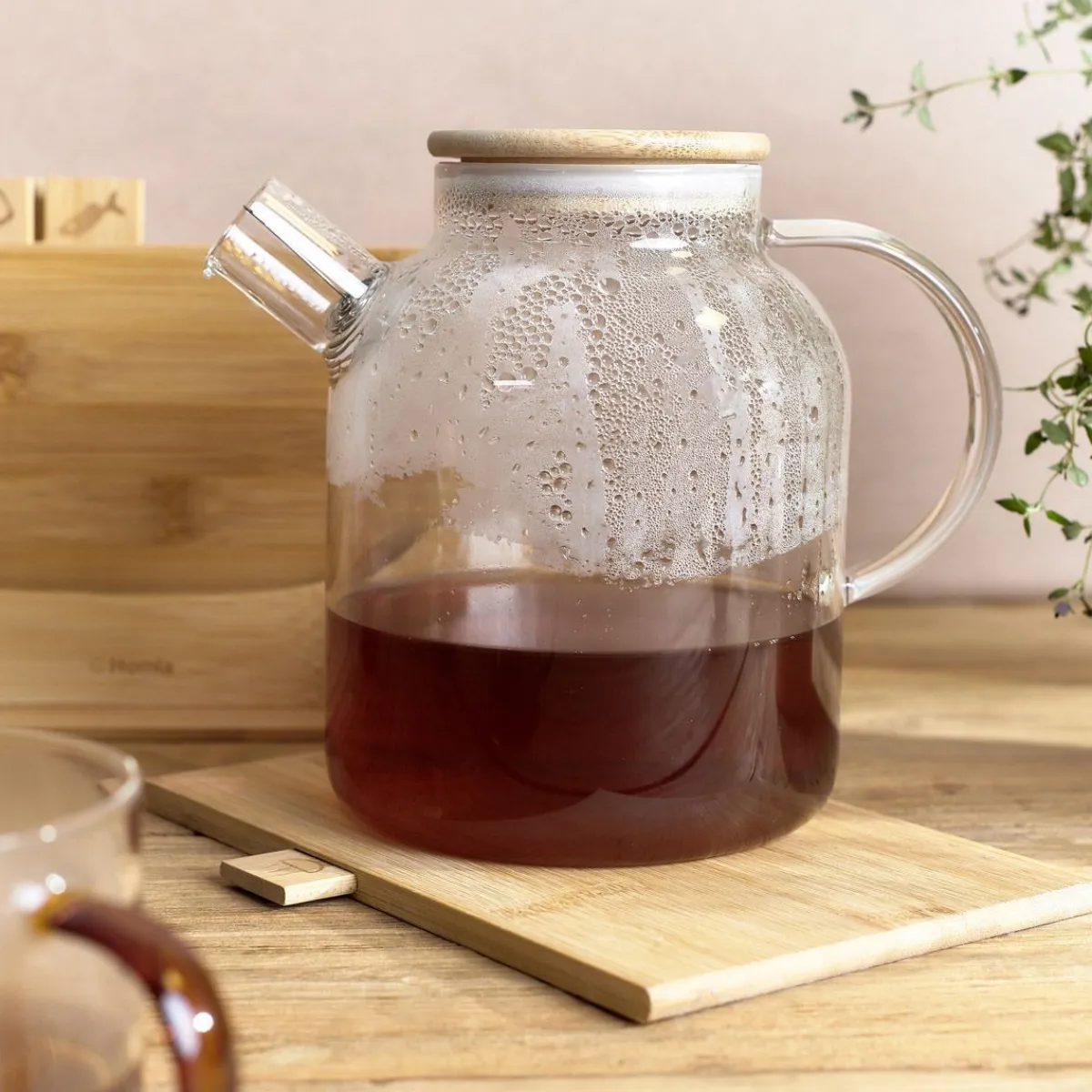 HOMLA Dzbanek Saffron Z Bambusowym Wieczkiem 1,8 L Przezroczysty Online