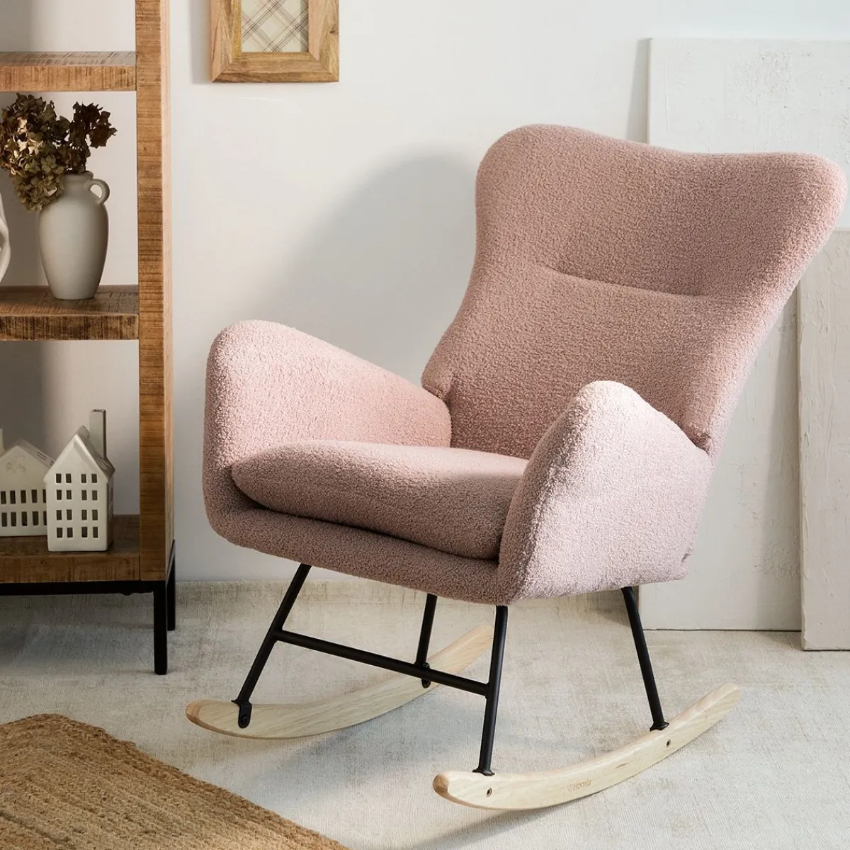HOMLA Fotel Lunnie Bujany W Tkaninie Teddy Boucle 67X78X92 Cm Rozowy Outlet