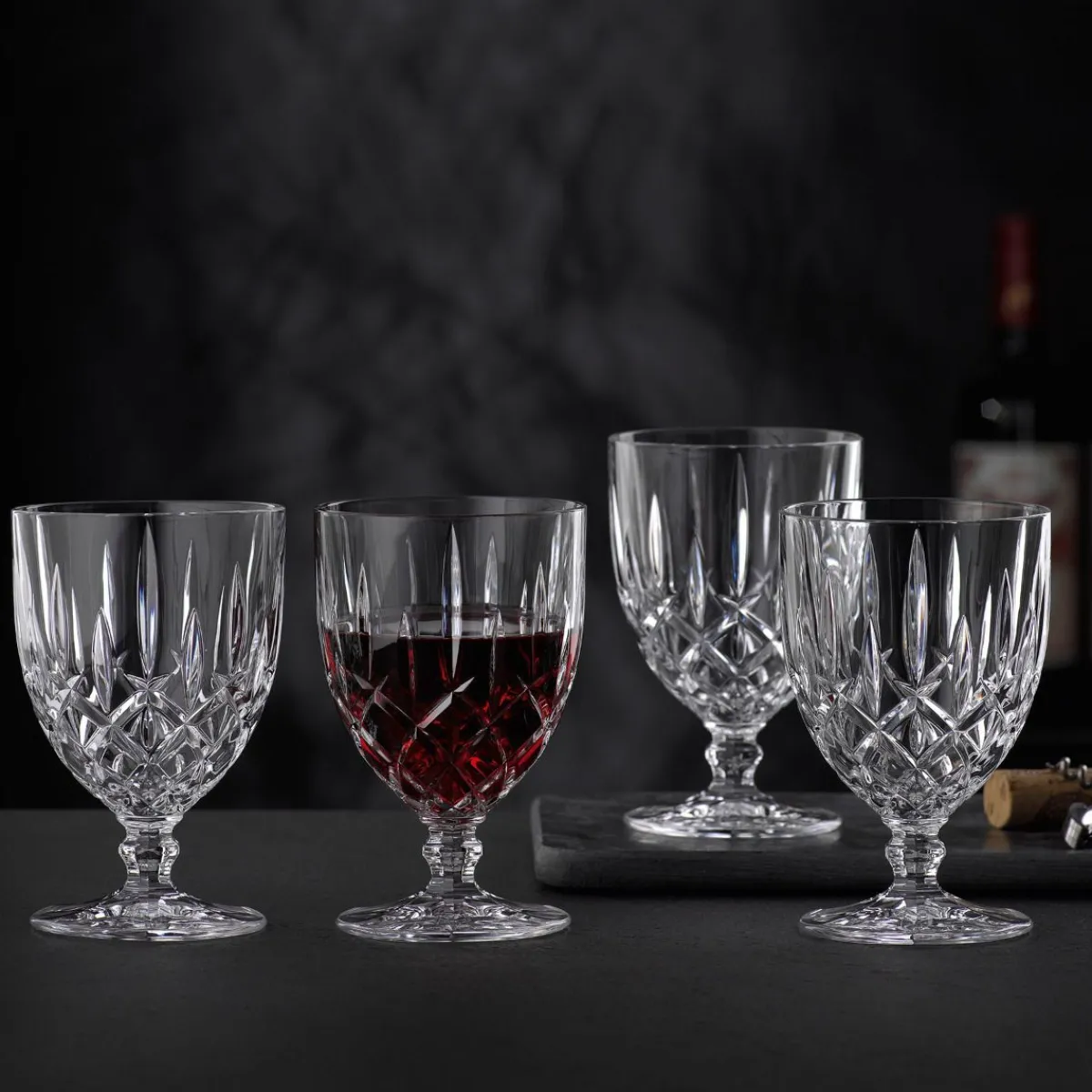 NACHTMANN Komplet Kieliszkow Noblesse Wysokich Do Wina 4 Szt. 0,35 L Przezroczysty Outlet