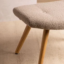 HOMLA PodNożek Moss Teddy Boucle W Tkaninie Teddy Jasno 61X41X38 Cm Szary