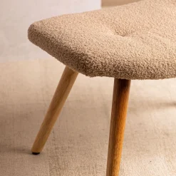 HOMLA PodNożek Moss Teddy Boucle W Tkaninie Teddy 61X41X38 Cm Bezowy Sale