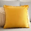 HOMLA Poszewka Eslov Musztardowa Z Pomponami 45X45 Cm Musztardowy Discount