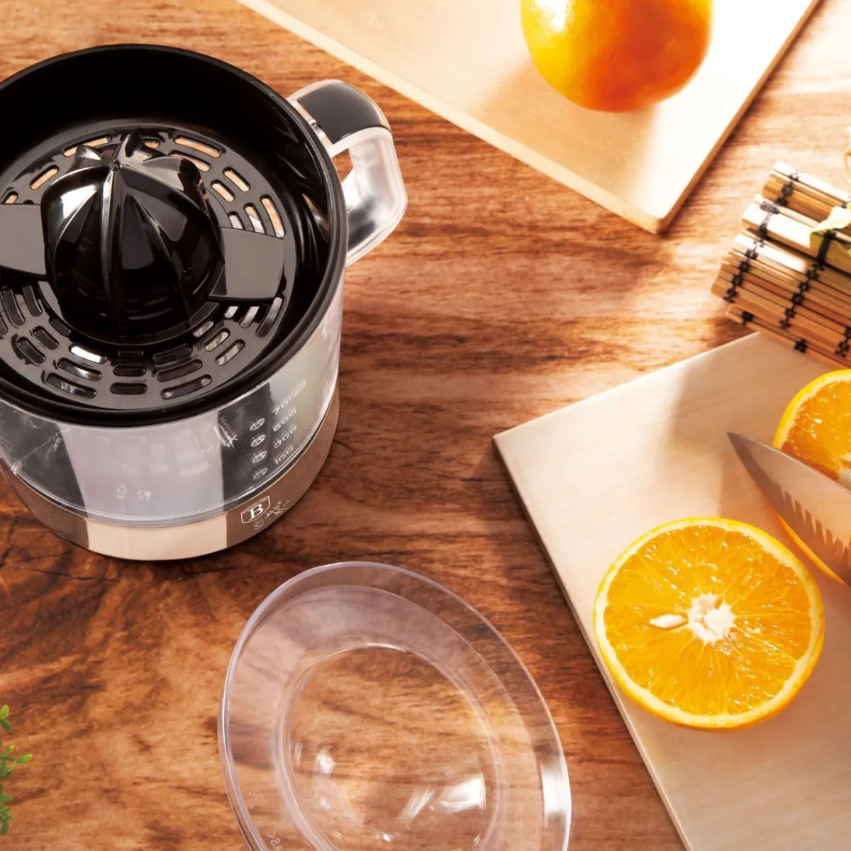 BERLINGER HAUS Wyciskarka Do Cytrusów Rose Gold Elektryczna 40 W 700 Ml Brazowy Discount